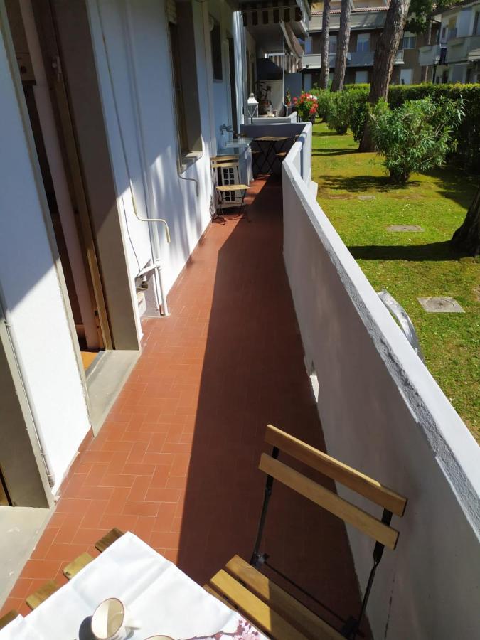 Beach House, 300 M Dal Mare, Marina Di Massa Εξωτερικό φωτογραφία
